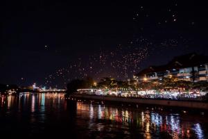 Ban Thong U, The Landmark