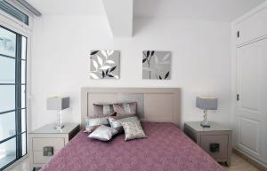 Nice townhouse on the 1st line by AltamarHomes