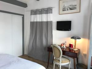 B&B / Chambres d'hotes Les Yeux Bleus Bed & Breakfast : photos des chambres