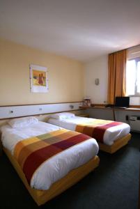 Hotels Fasthotel Tarbes-Semeac : photos des chambres