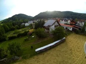 Gästehaus Kiefer - Гляйсцеллен-Гляйсгорбах