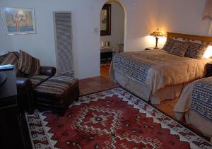 Standard Queen Room with Two Queen Beds room in Casas de Suenos Old Town Historic Inn