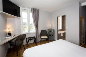 Hotels Hotel Les Ursulines : Chambre Double Supérieure