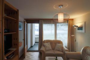 Richmond - 302 & 405