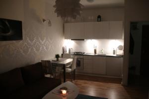 White Apartment by GdanskHomes