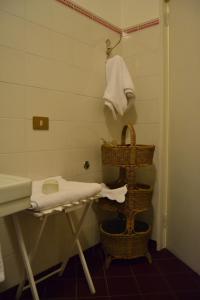One-Bedroom Apartment (2 Adults)