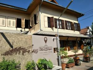 Ban Thong U, The Landmark