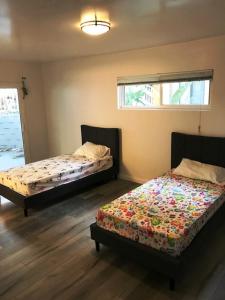 4 bedroom and 3 bath home close to universal studio and Hollywood