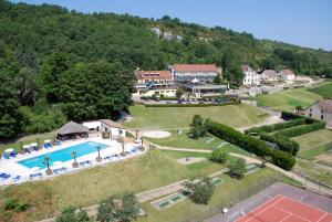 Hotels Auberge Du Camp Romain : photos des chambres