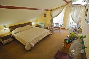Deluxe Double Room room in Zdybanka