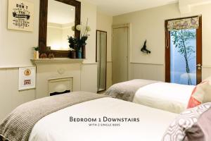 Cosy Home; Sleeps 1011. City 15 minutes’ walk