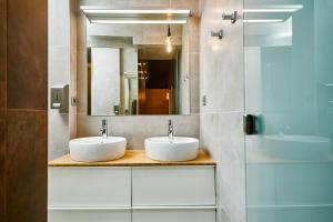 Apartment and Rooms Marinac