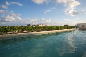 Anah Suites