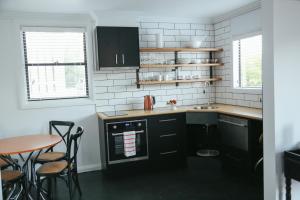 오렌지 99 Hill Street Apartments 게스트하우스 로비