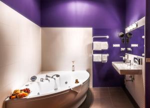 Double Room with Spa Bath room in Boutique Hotel Donauwalzer