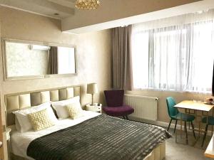 Standard Queen Room room in Brater Luxury