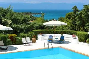 波多河丽梦圆别墅 - Bouzaíika