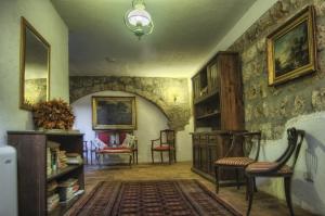 Tuscania Terme Suites Apartments