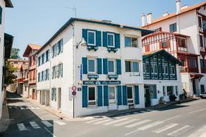 Hotels Hotel La Caravelle : photos des chambres