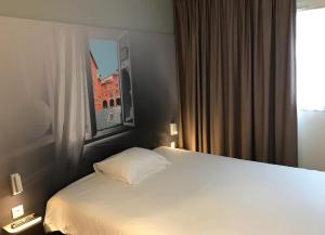 Hotels B&B HOTEL Montauban : photos des chambres