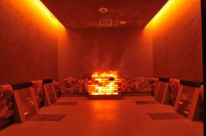 Yokohama Minatomirai Manyo Club