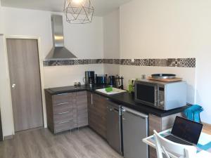 Les Meublés de Luchon - La Perle Bleue - Centre Luchon, Beau T2, 2 à 4 personnes, Wifi