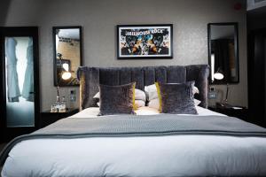 Junior Suite room in Malmaison Oxford