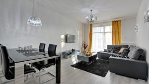 Dom & House - Apartamenty Sopocka Przystań