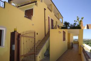 Appartamento con 2 Camere da Letto e Balcone