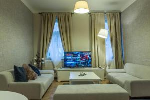 Exclusive 3 Bedroom Top-Notch Flat, GREAT LOCATION