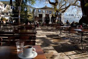 Traditional Mansion Calliopec-UVC sterilized Pelion Greece