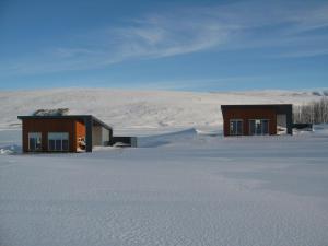 Einishus Cottages