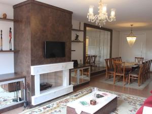 Apto lindo e novo no centro Gramado