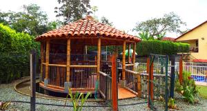 Hotel Campestre Alto Bonito del QuindÃo