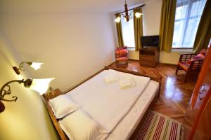 Thalia Apartment