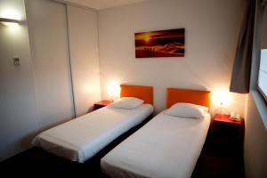Twin Room room in The Originals City Hôtel Anaïade Saint-Nazaire (Inter-Hotel)