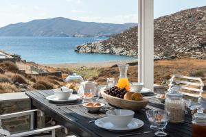 Eneos Kythnos Beach Villas-Elegant and Comfort Villas Kythnos Greece