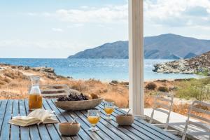 Eneos Kythnos Beach Villas-Elegant and Comfort Villas Kythnos Greece