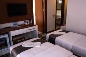 Family Suite room in Aripsas Hotel