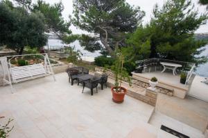 Apartments Dobrana 
