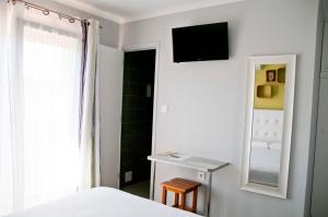 Hotels Hotel Bleu Azur : photos des chambres