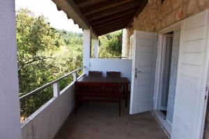 Two-Bedroom Apartment room in Robinson Ivano