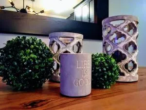 Splendid Mountain View Condo with Pool & BBQ- Ski, MTB, Cycling, Golf, Telework! - Bromont