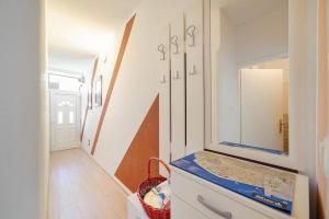 Apartments with parking spaces Sibenik - 14392