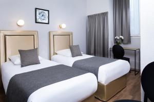 Hotels A l'Hotel Des Roys : photos des chambres