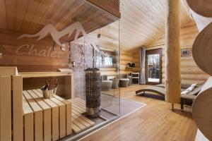 Vysoké tatry - Tatranská Lomnica - zrub,drevenica