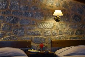 Large Attic (4-6 Adults)