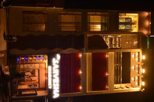 Sri Sarvesha Residency Temple view