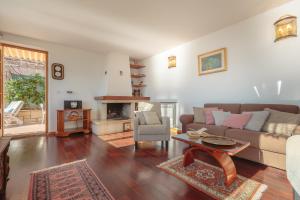 Hedera Estate, Hedera A17