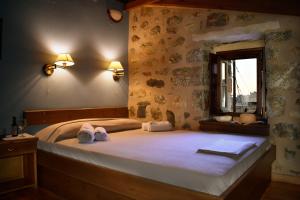 Small Attic (4 Adults)-Sea View